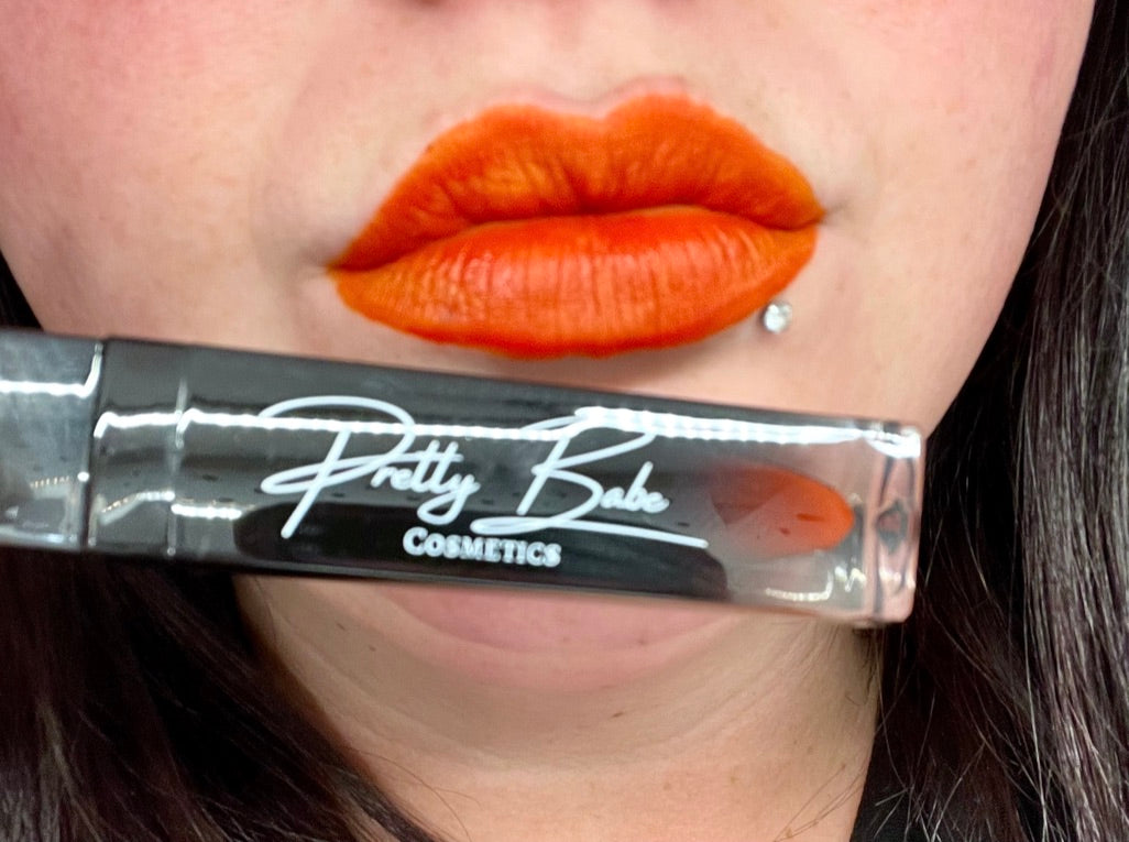 Botanical Black Diamond Matte Liquid Lip